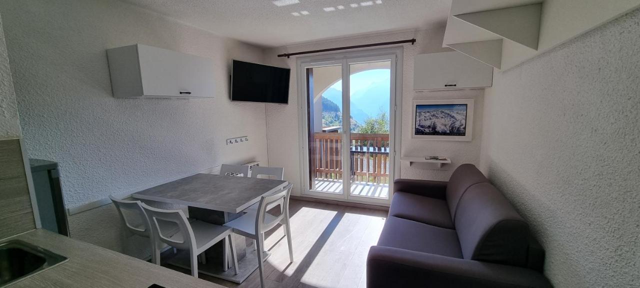 Les Iris T2 Station Alpe Huez Apartment Auris Ngoại thất bức ảnh